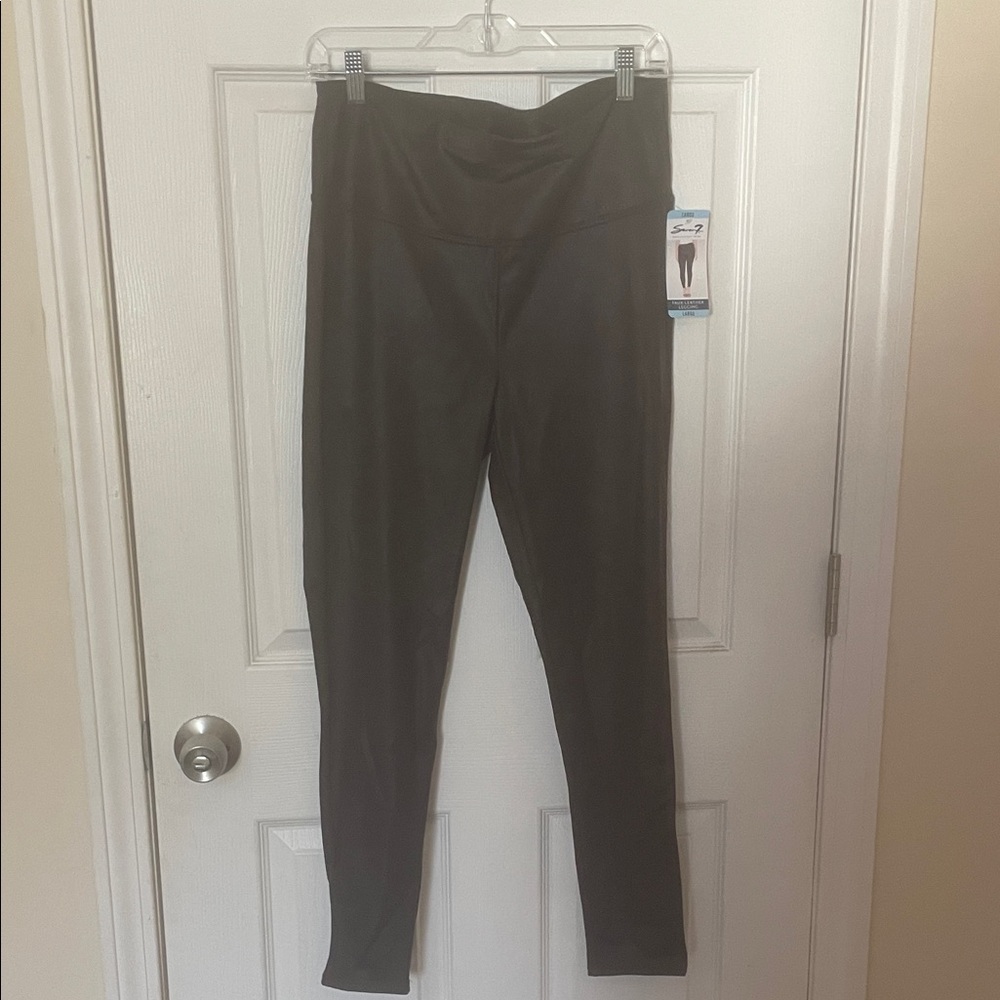 Seven7 Sleek Black Faux Leather Leggings